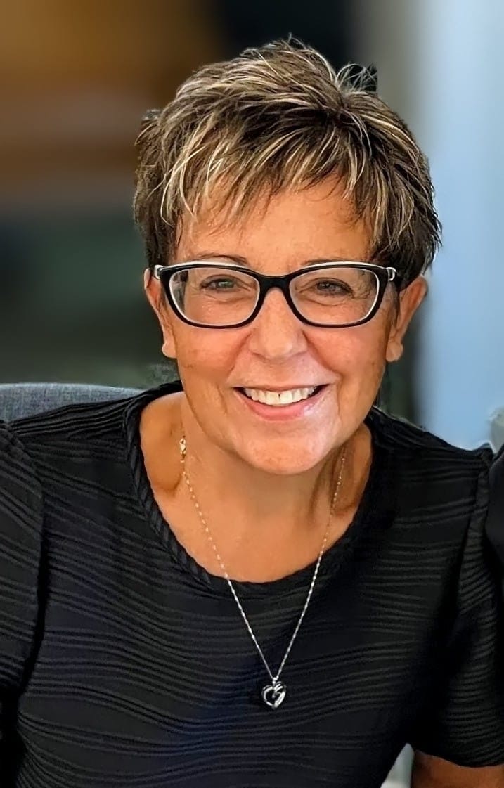 Colette hayes Colette hayes